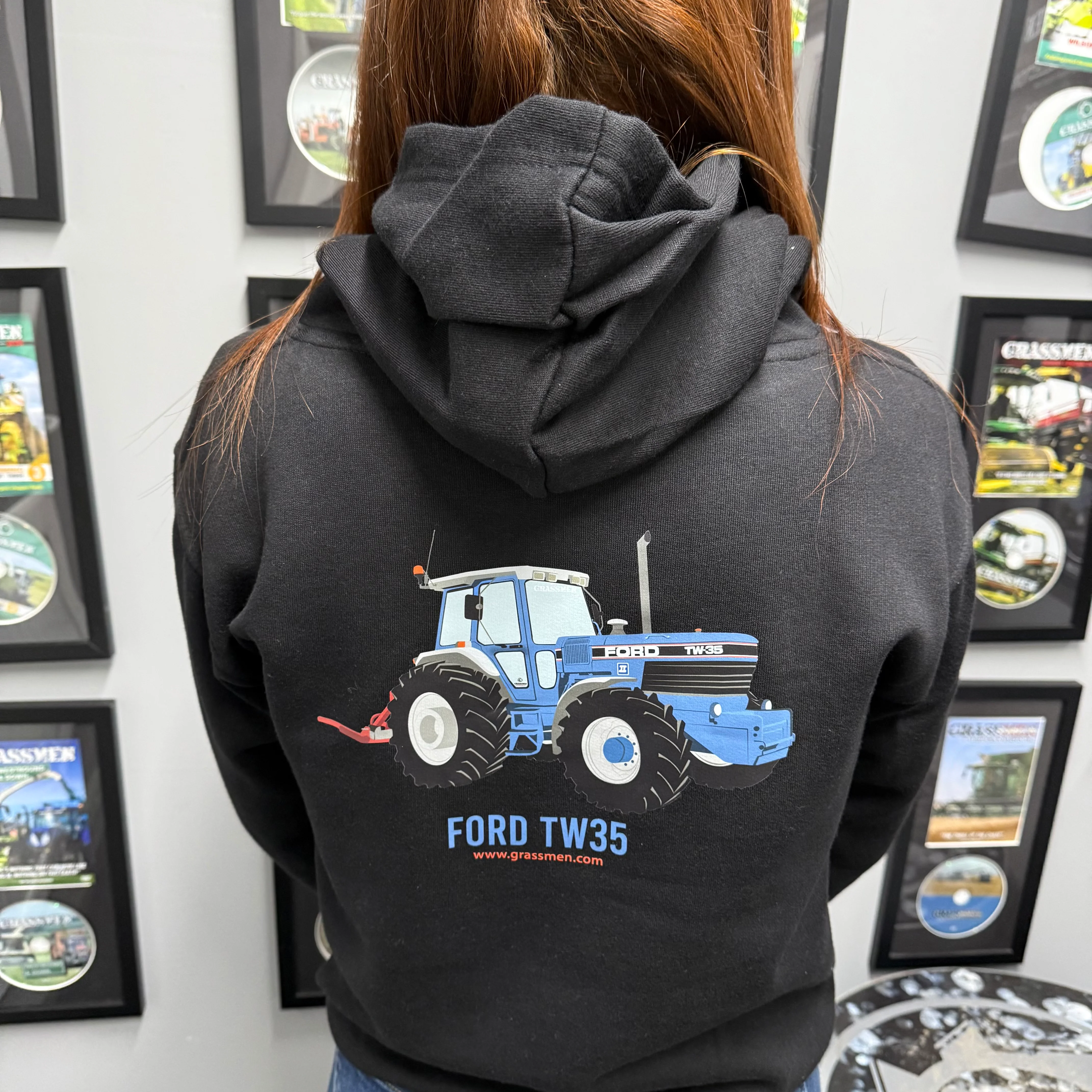 "Ford TW35" Unisex Adults Black Hoodie - Image 4