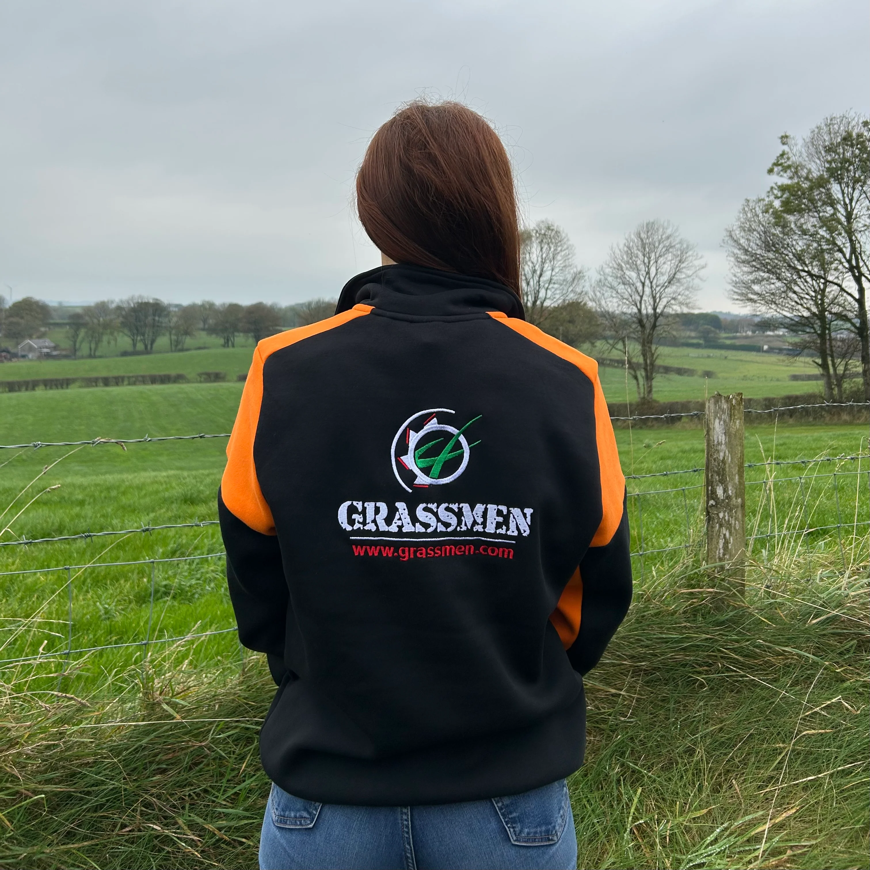 "GRASSMEN" Adults Prime Two Toned 1/4 Zip Sweater Black/Orange - Image 4