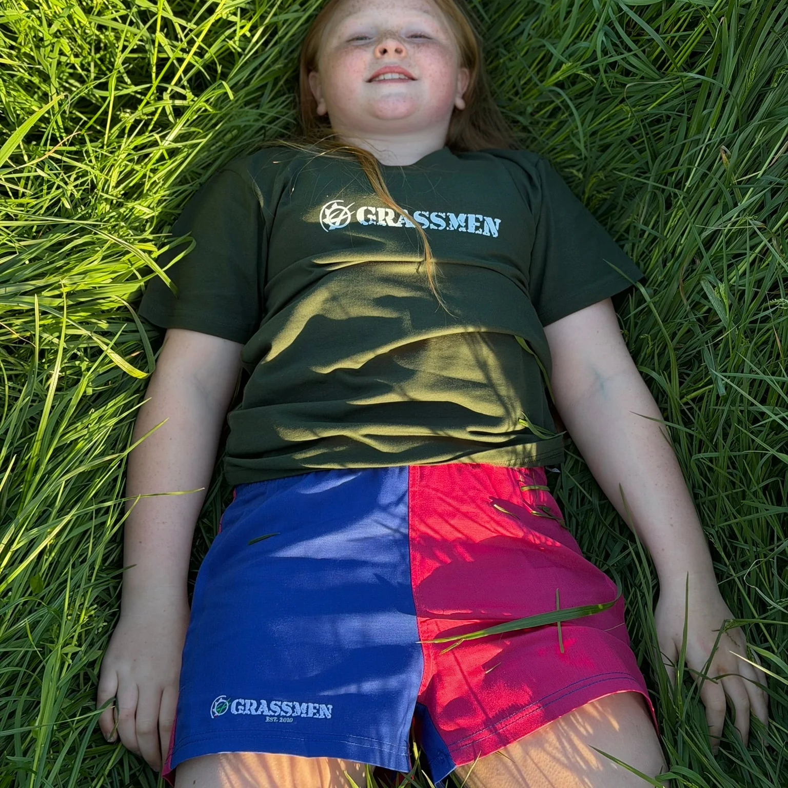 GRASSMEN Blue & Pink - Kids Unisex Harlequin Two Toned Shorts - Image 4