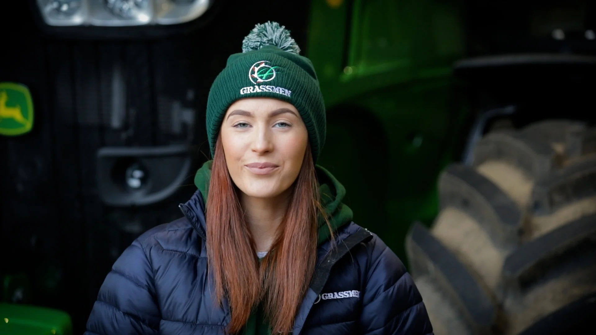 "GRASSMEN" Bobble Hat Bottle Green - Image 4