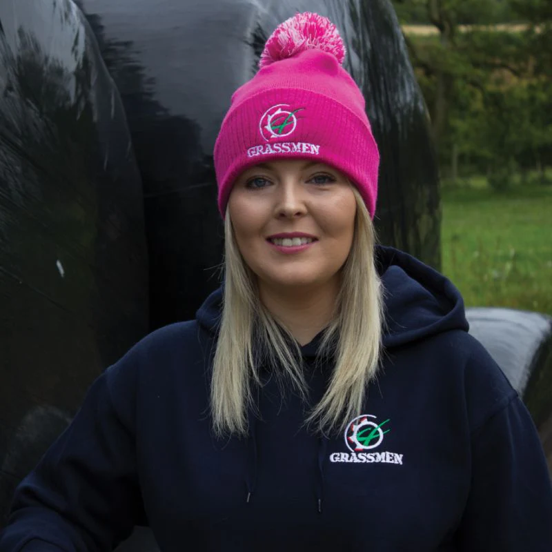 "GRASSMEN" Bobble Hat Pink - Image 2