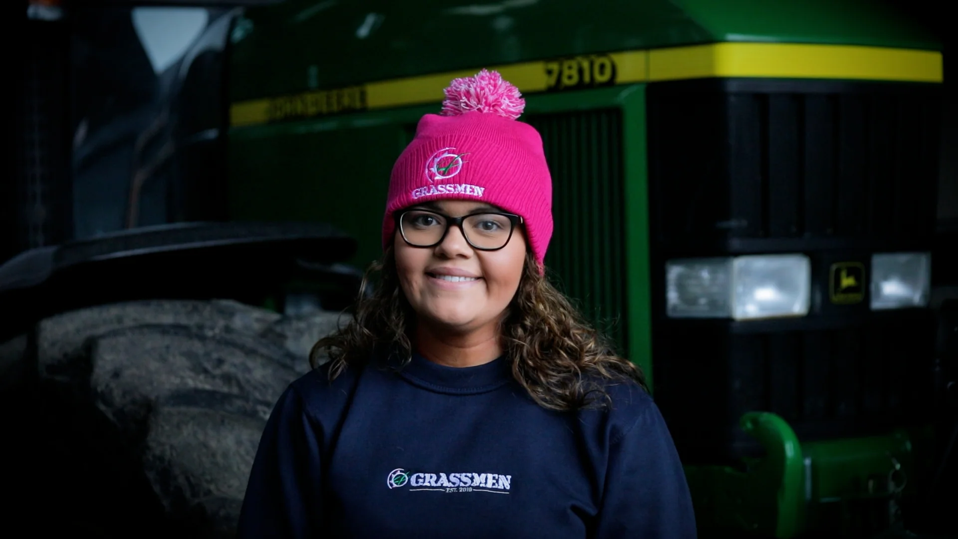 "GRASSMEN" Bobble Hat Pink - Image 3
