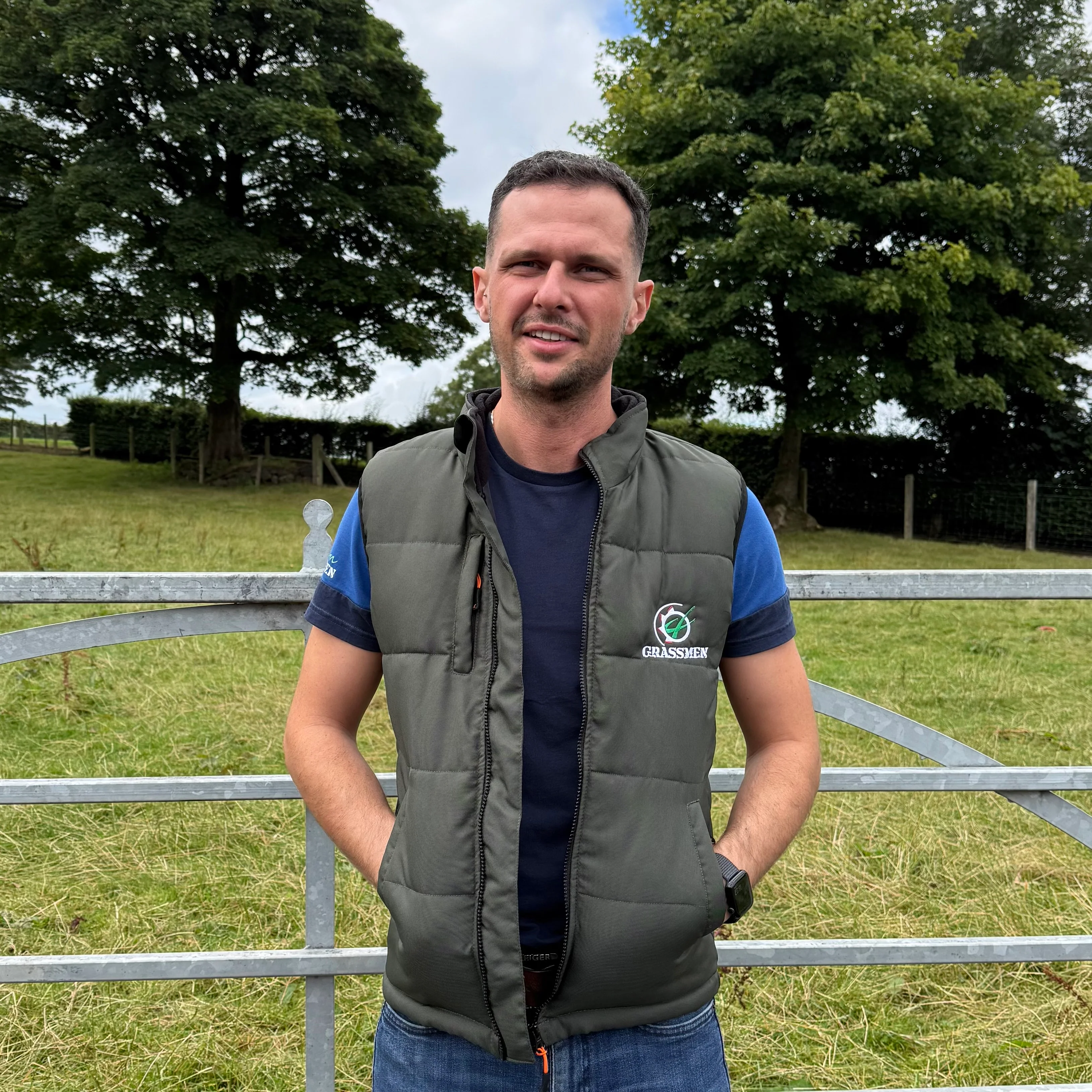 GRASSMEN Core Padded Bodywarmer Green - Image 11