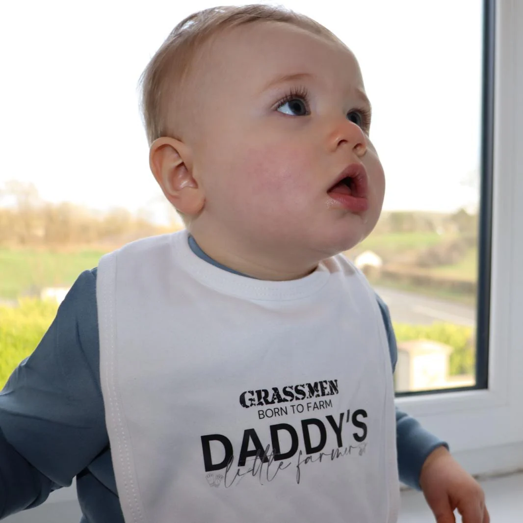 GRASSMEN Daddy's Little Farmer Baby Bib - Image 7
