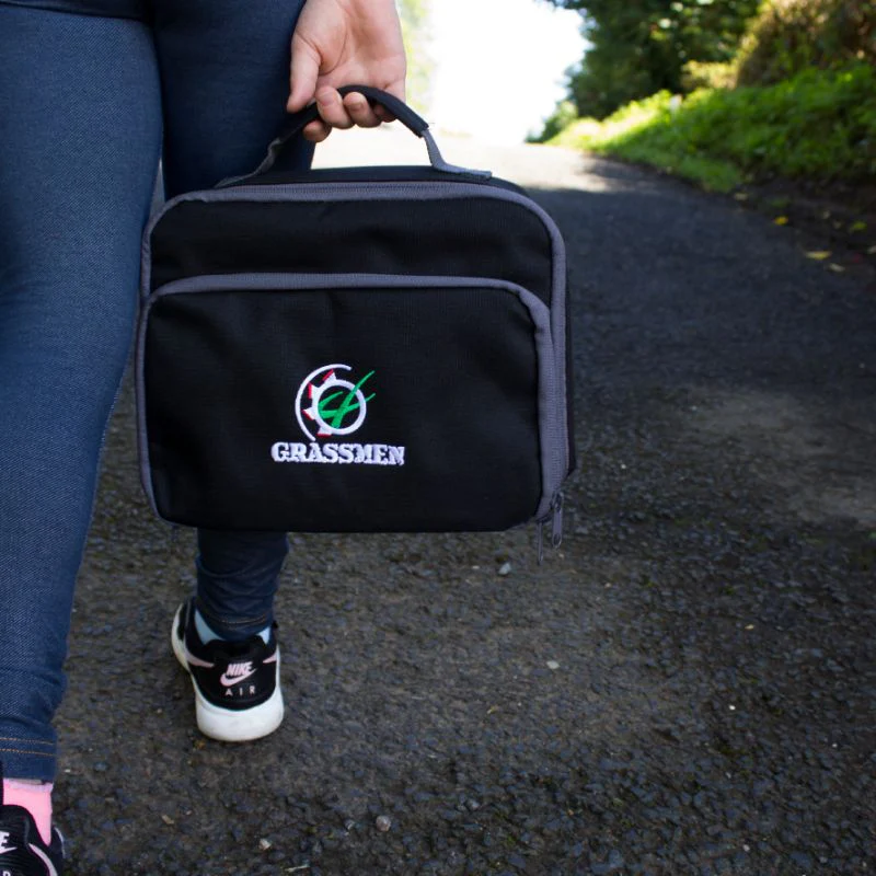 "GRASSMEN" Black Lunch Bag - Image 2