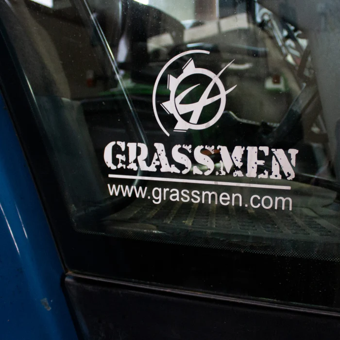 GRASSMEN Window Graphic Small (External Fitment)