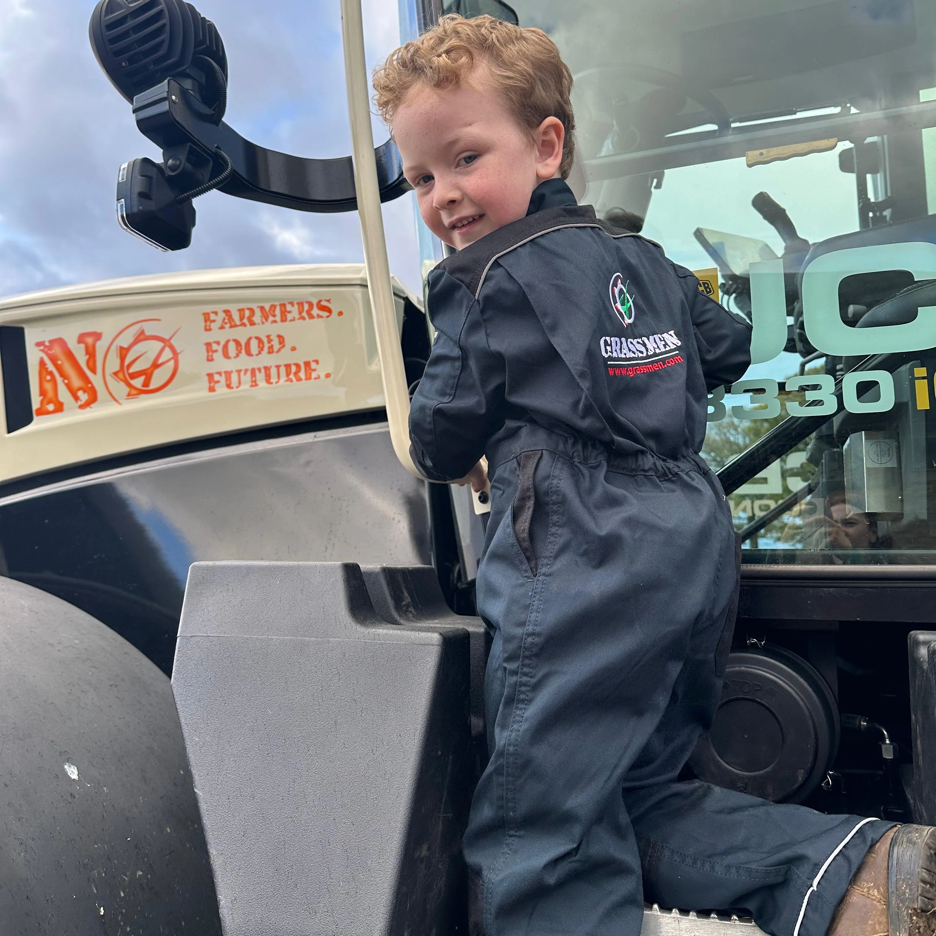 GRASSMEN Xpert Kids Navy Coverall - Image 8