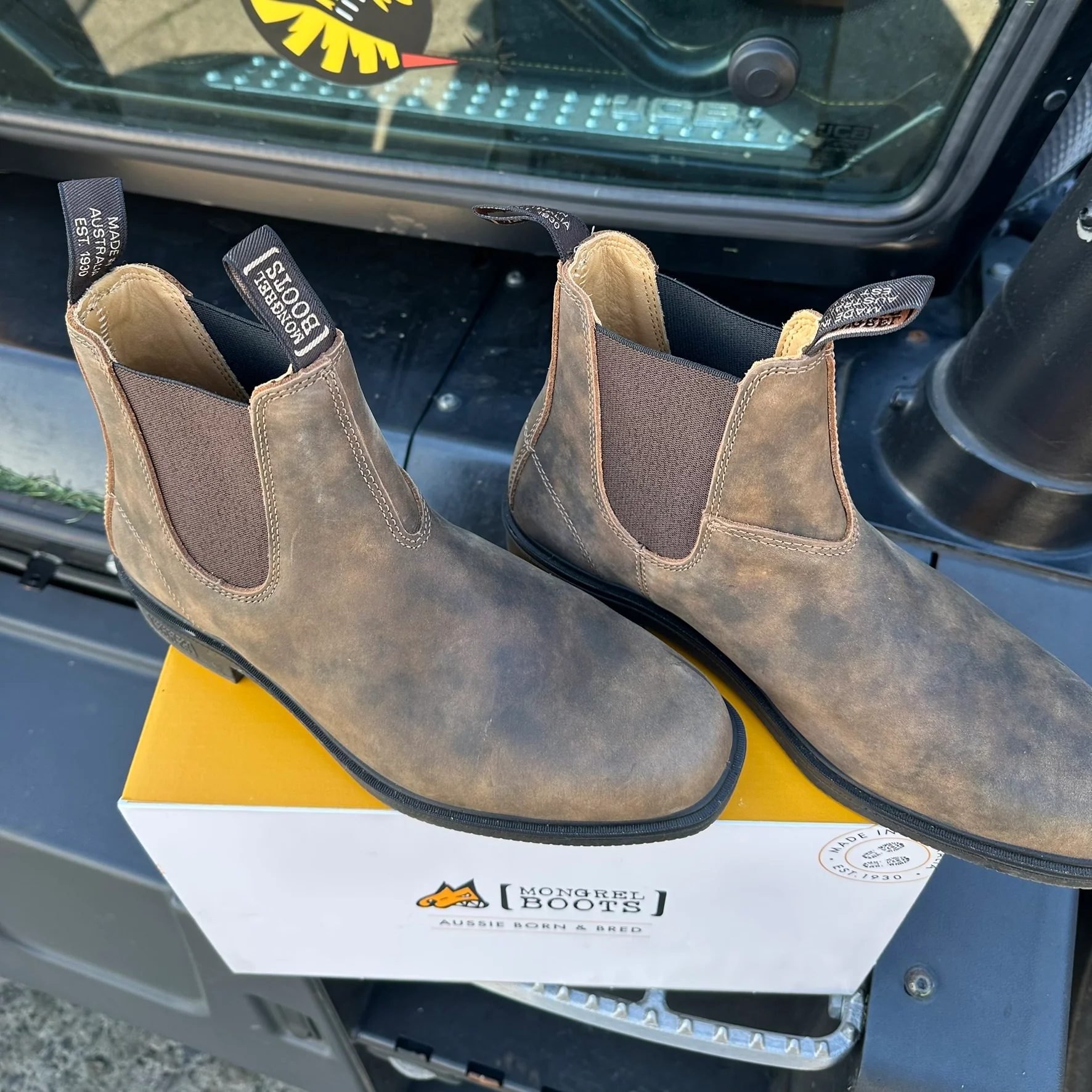 Mongrel Dealer Boots, Cloudy Brown, Chisel Toe, Non-Safety K92075 - Image 21