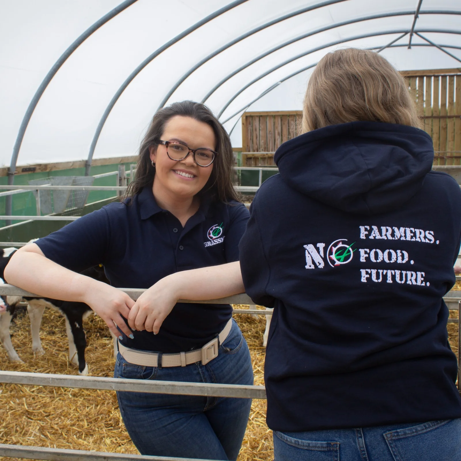 "NO FARMERS. NO FOOD. NO FUTURE." Unisex Adults Navy Hoodie - Image 4