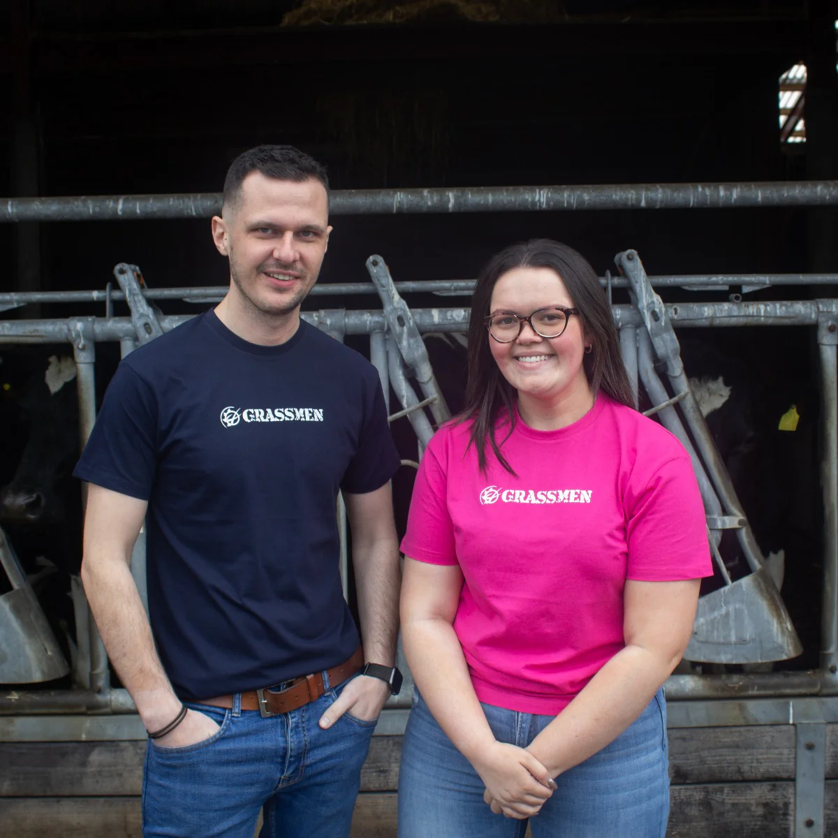 "GRASSMEN" Unisex Adults Pink  T-Shirt - Image 3